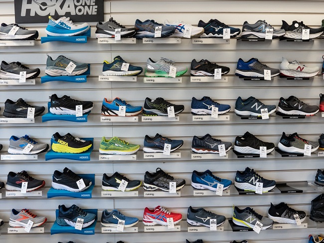 Athletic shoe stores Buffalo shines repairs near you