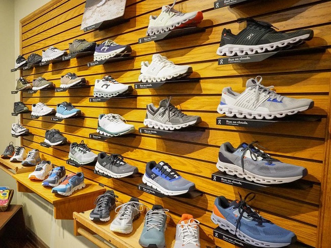 Athletic shoe stores Jackson shines repairs near you