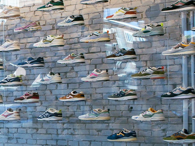 Athletic shoe stores Rotterdam shines repairs near you