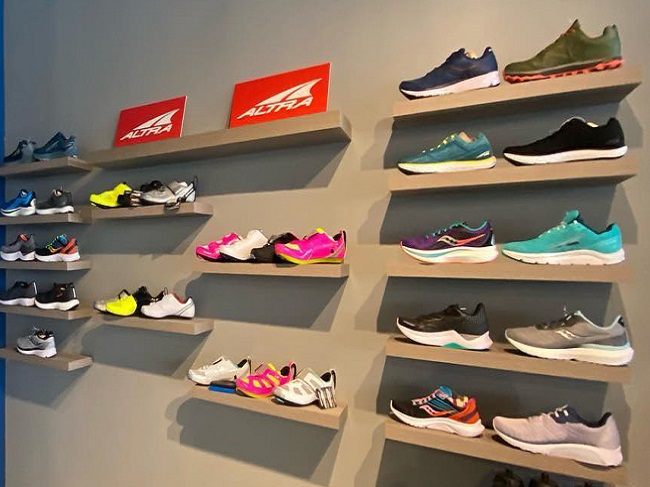 Athletic shoe stores Denver shines repairs near you