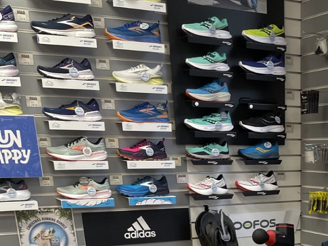  Athletic shoe stores Manchester shines repairs near you