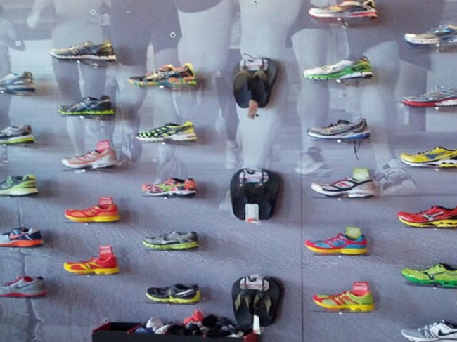 Athletic shoe stores Oklahoma shines repairs near you