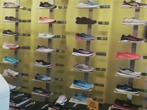 Athletic shoe stores Edmonton shines repairs near you