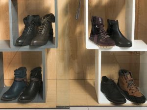 Athletic shoe stores Edinburgh shines repairs near you