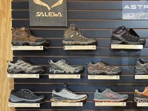 Athletic shoe stores Virginia Beach shines repairs near you