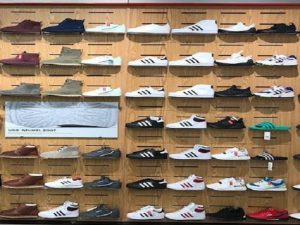 Athletic shoe stores Cincinnati shines repairs near you