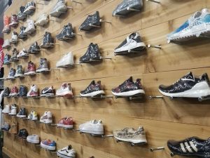 Athletic shoe stores San Antonio shines repairs near you