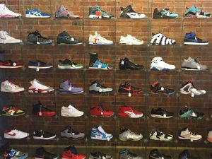 Athletic shoe stores Syracuse shines repairs near you